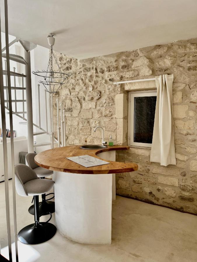 La Maison Plume, Appart Boutique Saint-Rémy-de-Provence Esterno foto